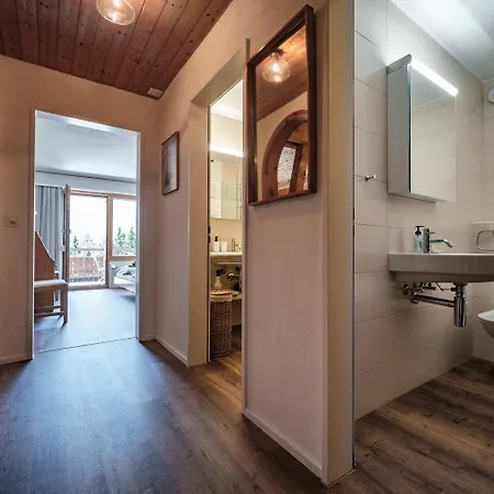 شقة Casa Dschember 11